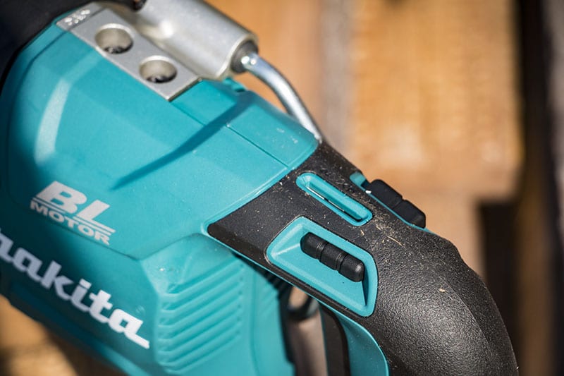 Makita XRJ05 18V LXT Brushless Recipro Saw Review Pro Tool Reviews