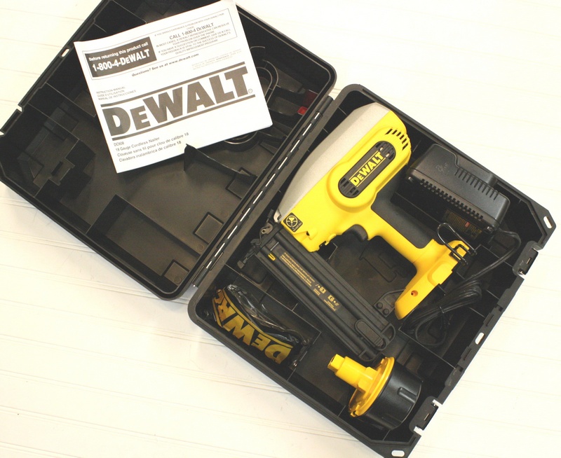 DeWALT DC608K 18 Gauge 2" Cordless Brad Nailer Review