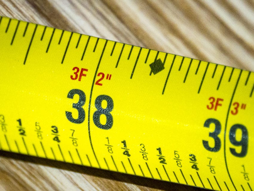 How to use a Tape Measure (The Right Way) - The Geek Pub