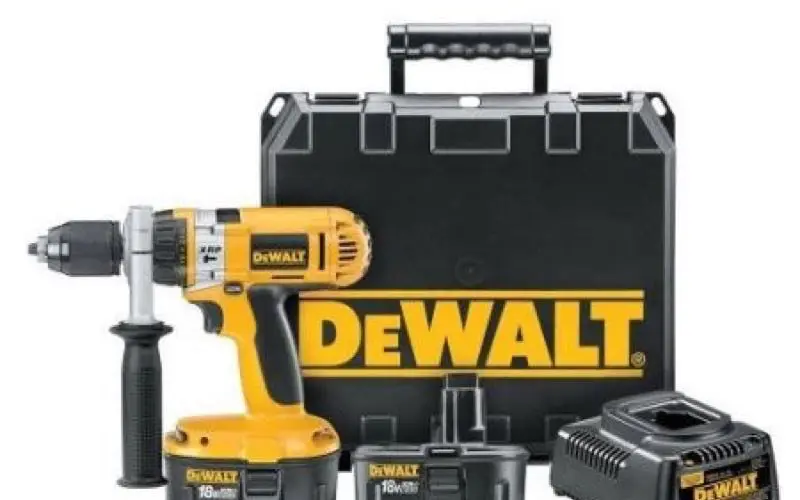 DeWalt Heavy-Duty XRP hammerdrill