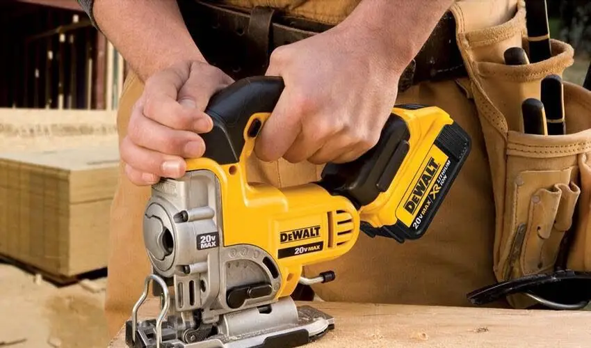 DeWalt DCS331 20V Jigsaw Review