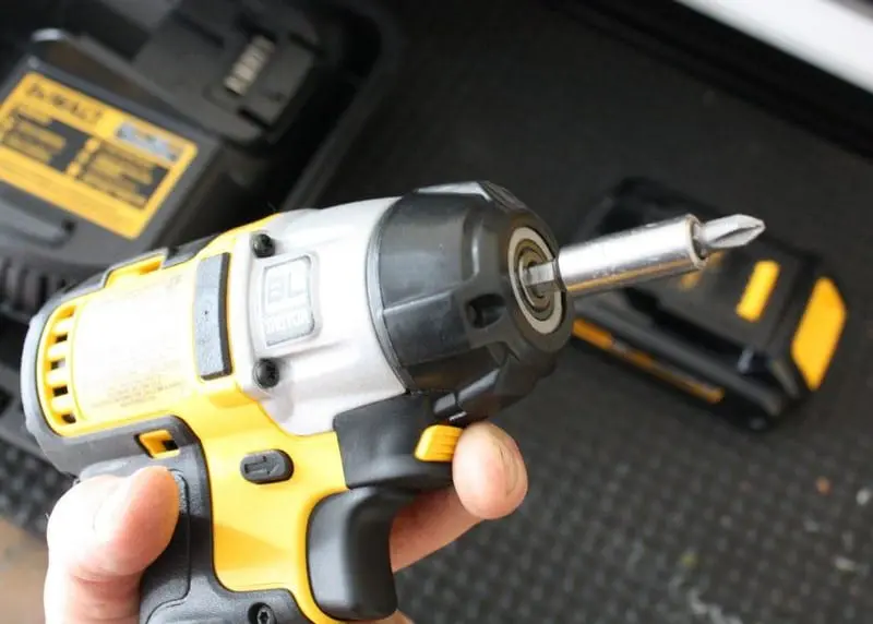 DeWalt DCF895C2 brushless impact driver