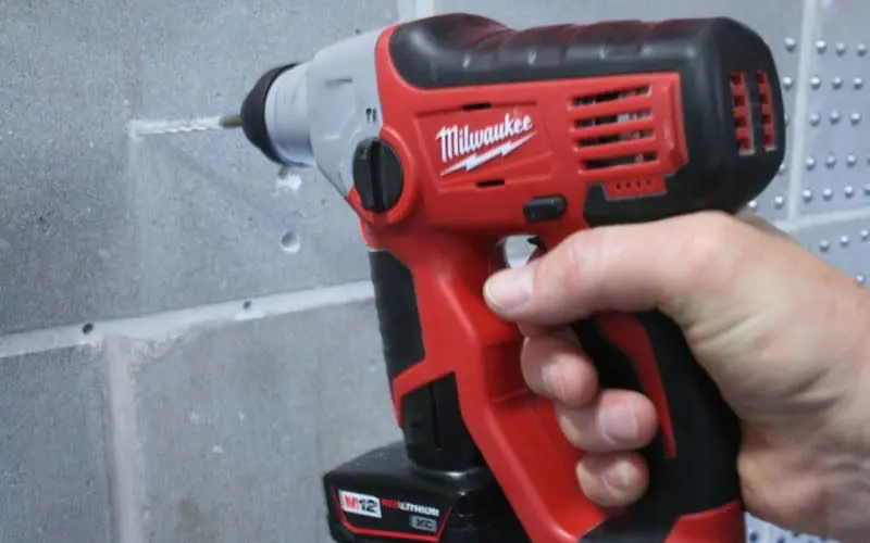 Milwaukee M12 Rotary Hammer