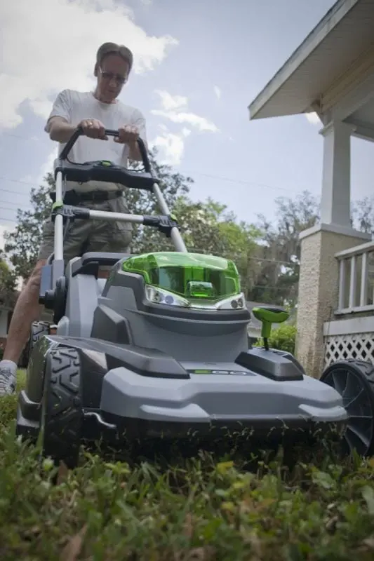 EGO 56V lawn mower mowing2