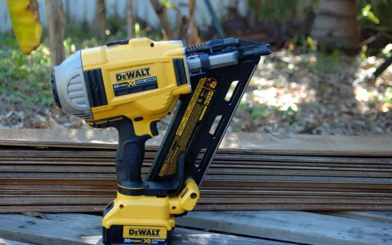 DeWalt 20V Max Framing Nailer