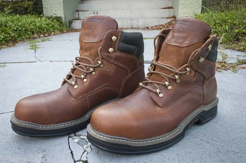 Wolverine Raider Steel-Toe EH boots2