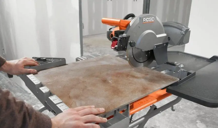 Ridgid 10-Inch Wet Tile Saw In Use - Stock