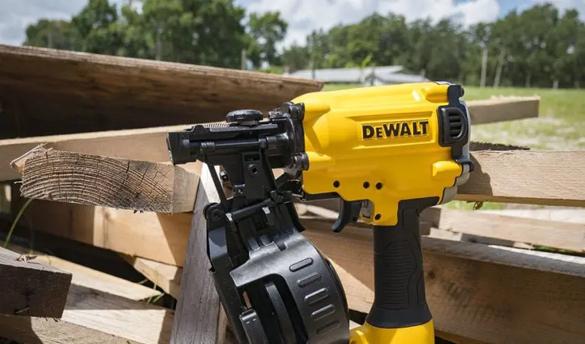 dewalt-dw45rn-coil-roofing-nailer-profile