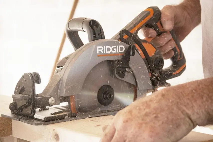 Ridgid ThruCool Worm Drive Saw