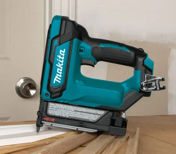 Makita 12V CXT Pin Nailer