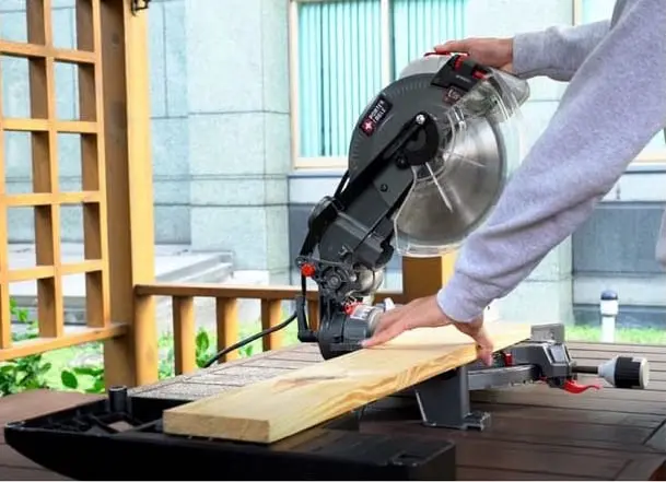 Porter Cable Folding Miter Saw