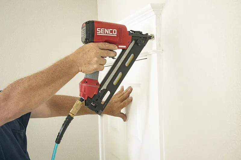 Senco FinishPro 30XP Action