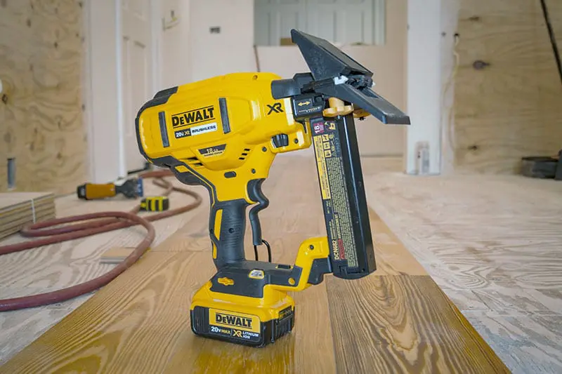 DeWalt 20V Max Cordless Flooring Stapler Unleashed Pro Tool Reviews