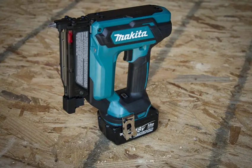 Makita 18V Cordless Pin Nailer Review XTP02 Pro Tool Reviews