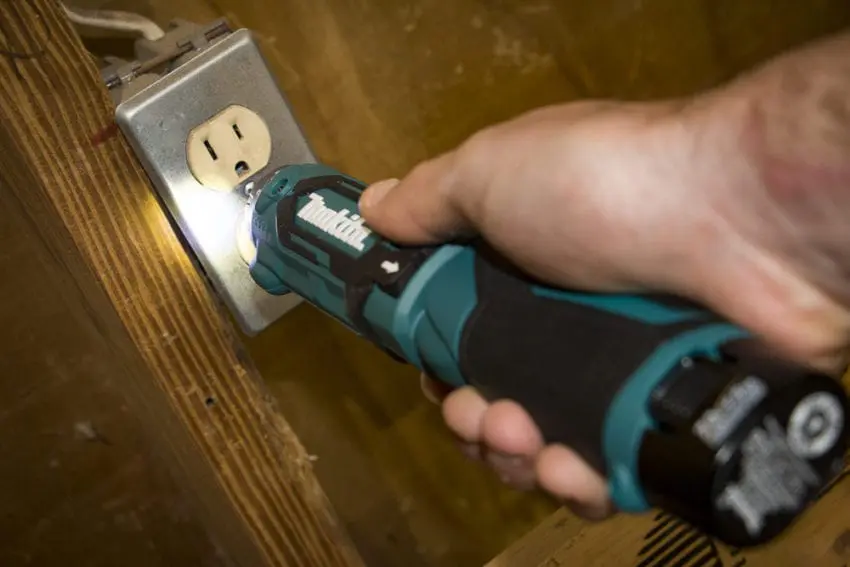 Makita 7.2V Drill DF012D