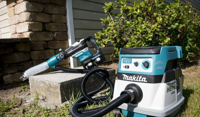 Makita AWS Cordless Dust Extractor