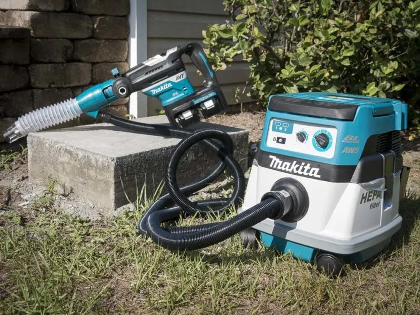 Makita Cordless SDS-Max Rotary Hammer: XRH07