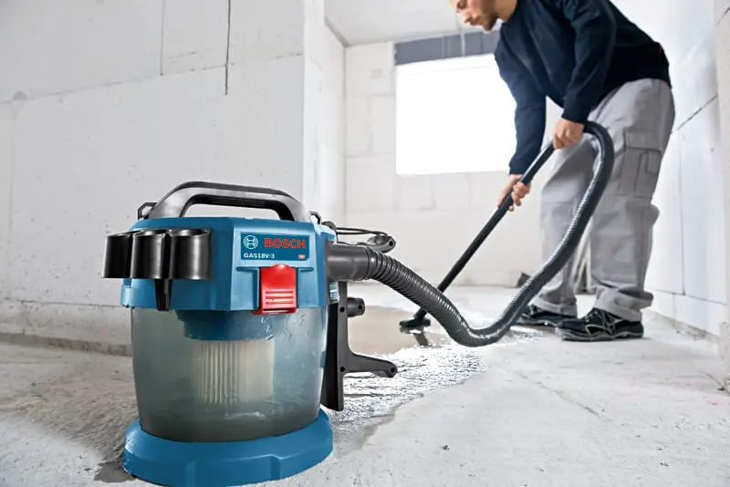 Bosch Cordless Wet/Dry Vacuum with HEPA Filter