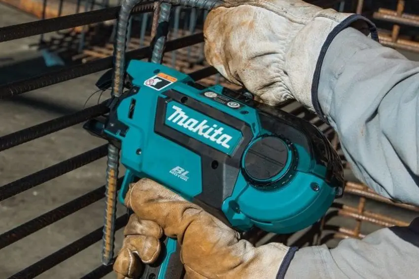 Makita Cordless Rebar Tie Tool: 1-Second Rebar Tying