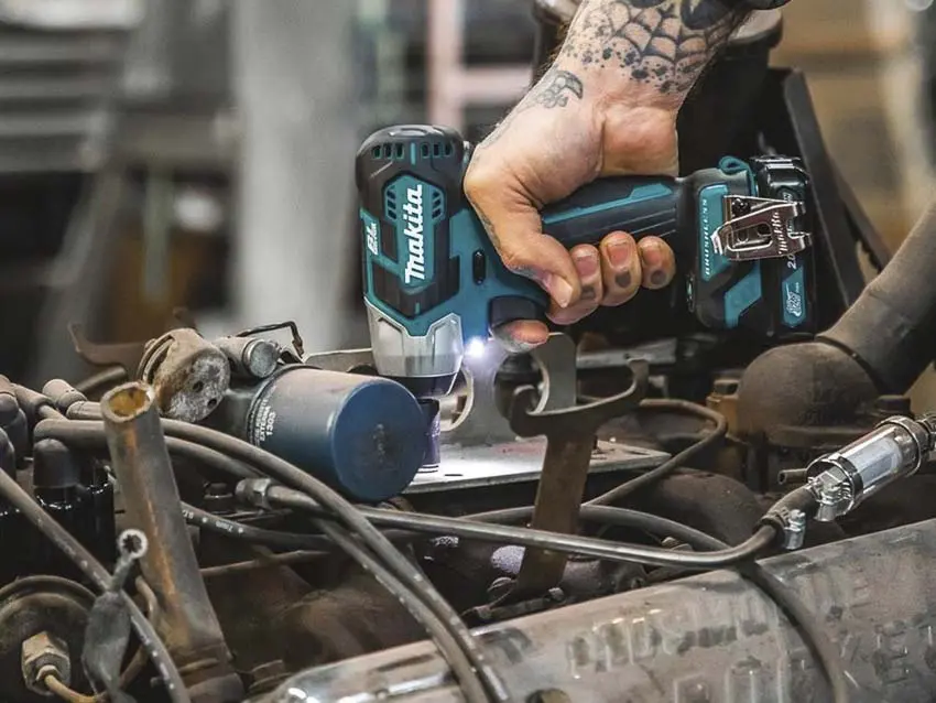 Makita 12V Impact Wrench