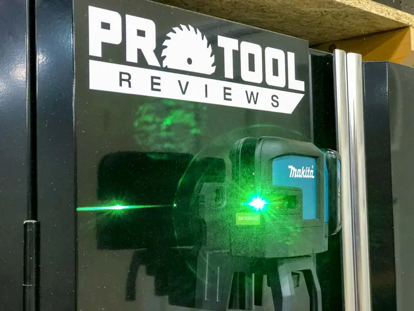 Makita Green Cross-Line Laser Level Review - SK106GDNAX