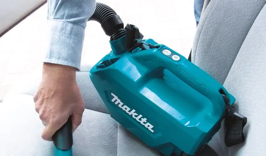 Makita LC09A1 12V vacuum