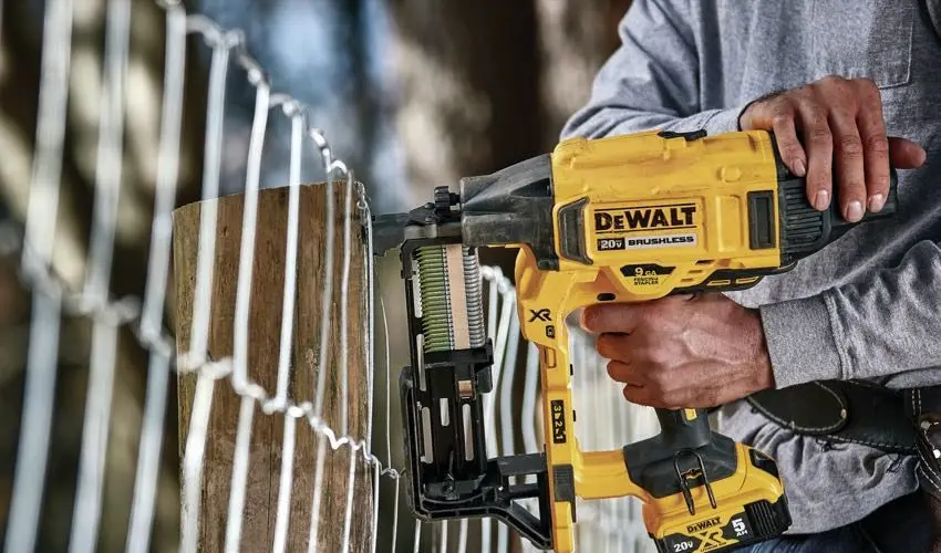 DeWalt Cordless Fencing Stapler