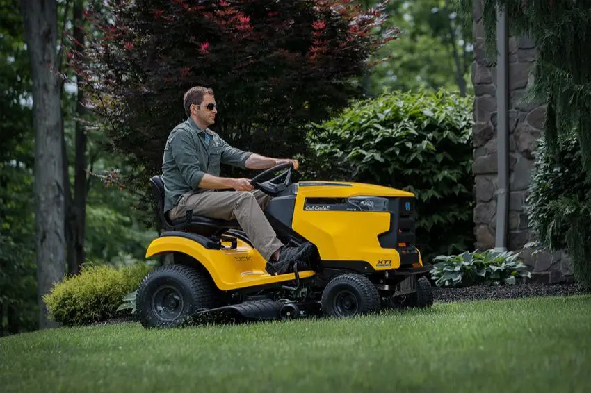 Cub Cadet Electric Riding Mower LT42e