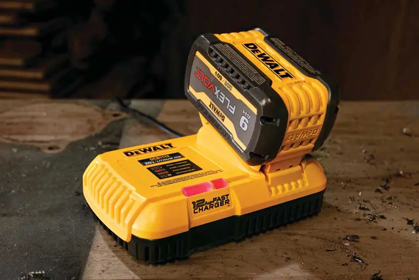 Dewalt 6 amp battery charger sale