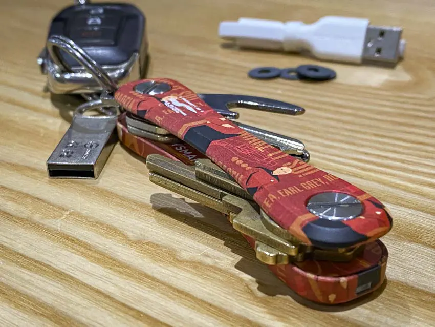 Star Trek KeySmart Pro Key Holder with Tile