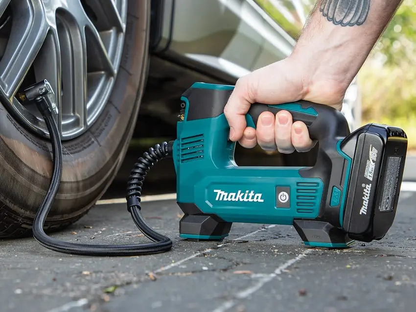 Makita DMP180 Cordless Inflator