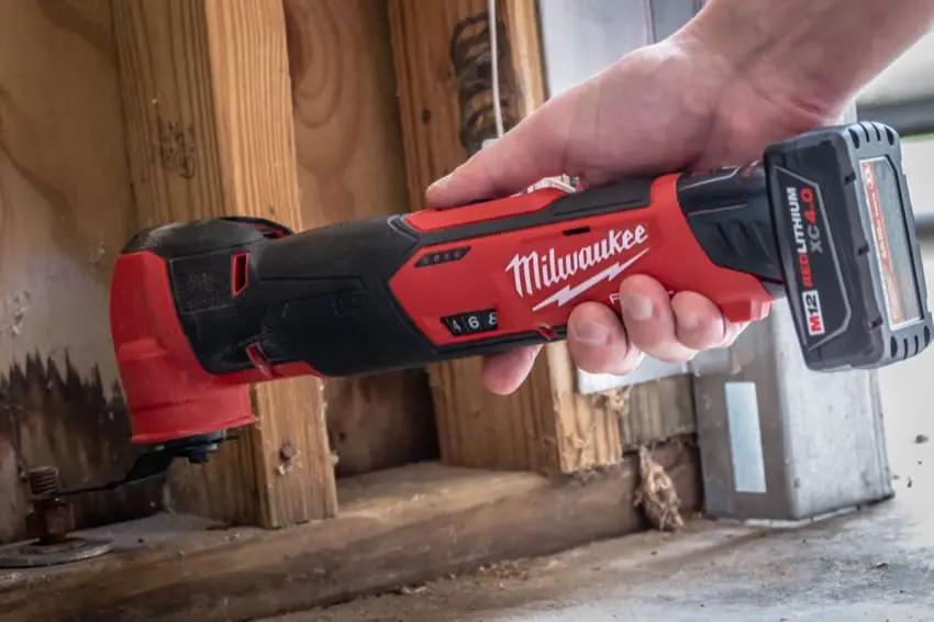 Milwaukee M12 Fuel Oscillating Multi-Tool