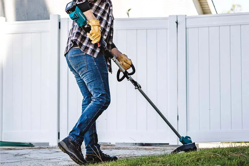 Makita 12-inch string trimmer