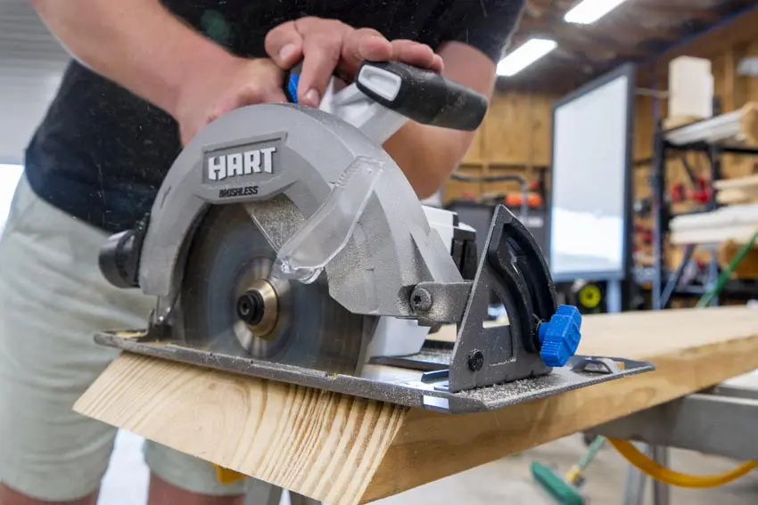 Hart 20V Cordless Brushless Circular Saw Review