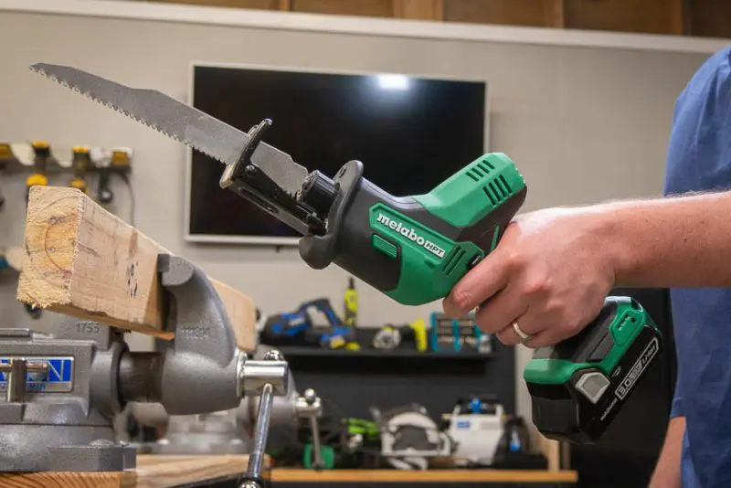 Metabo HPT 18V One Hand Reciprocating Saw Review Pro Tool Reviews