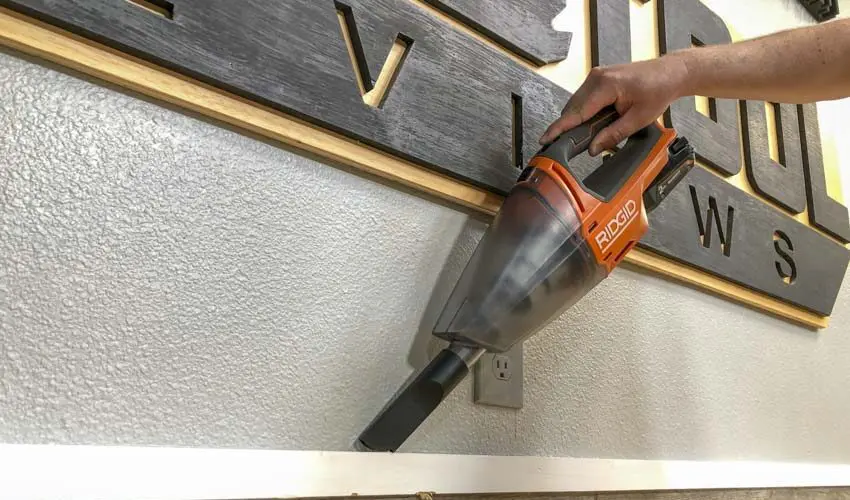 Ridgid 18V handheld vacuum