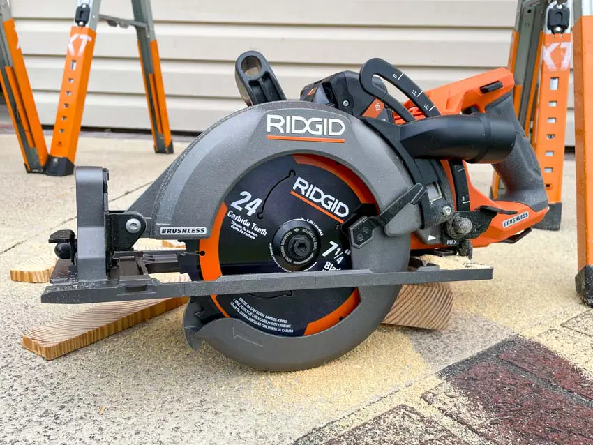 Ridgid 18V Brushless Rear-Handle Circular Saw Review