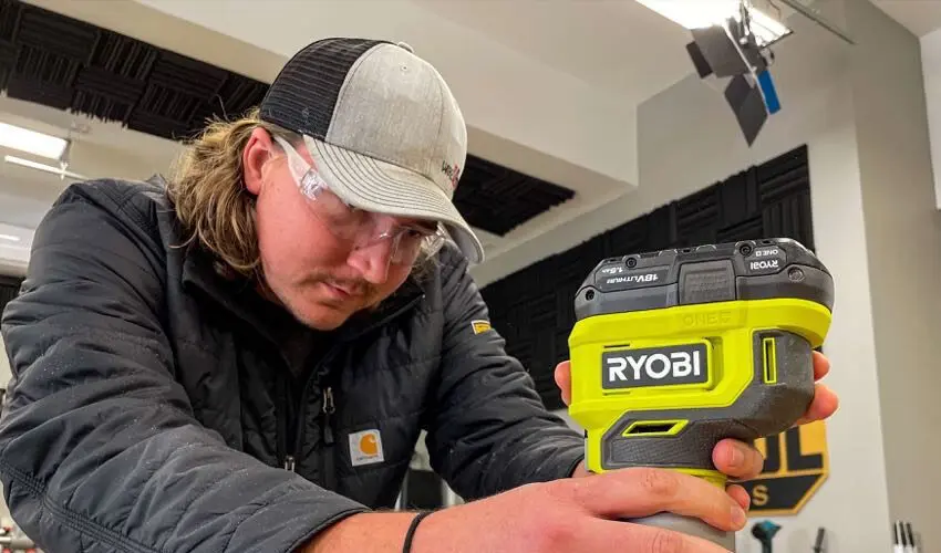 Ryobi 18V brushless Trim Router PCL424