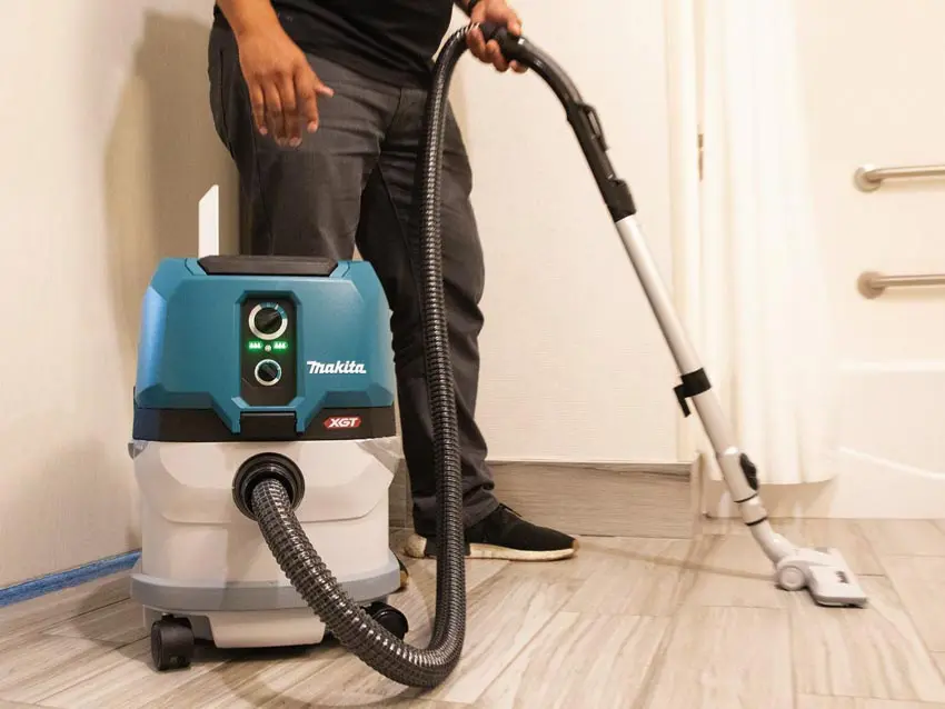 Makita GCV03 40V Max XGT Wet Dry Vacuum