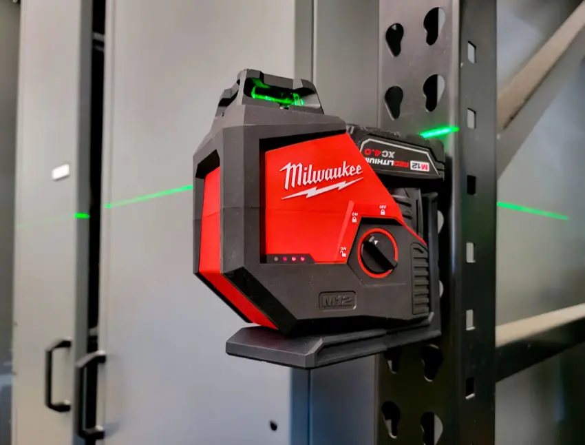 Milwaukee M12 Single Plane Laser