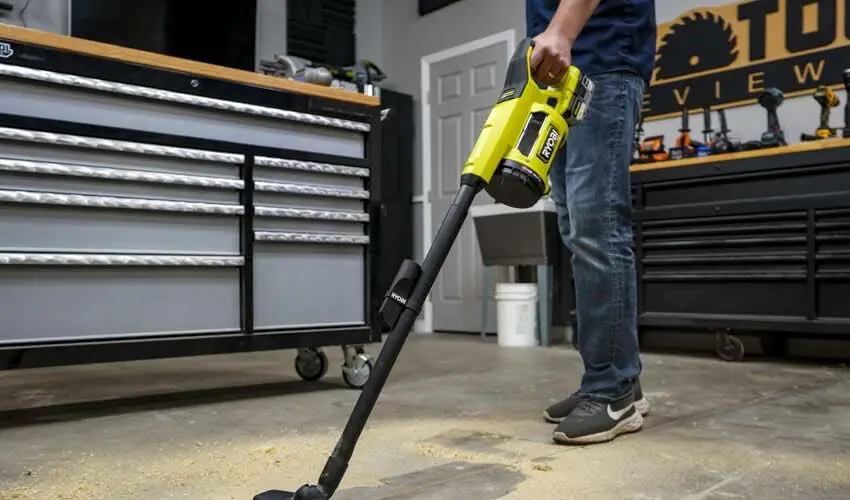 Ryobi Jobsite Hand Vacuum