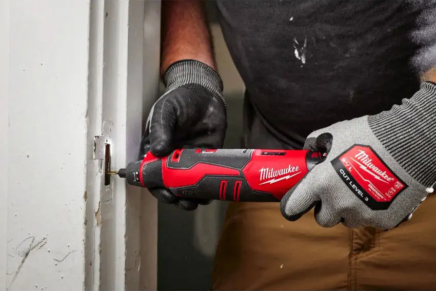 Milwaukee Cordless Rotary Tool