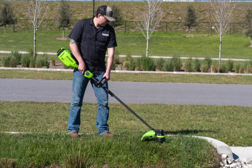 Greenworks 60V Carbon Fiber String Trimmer