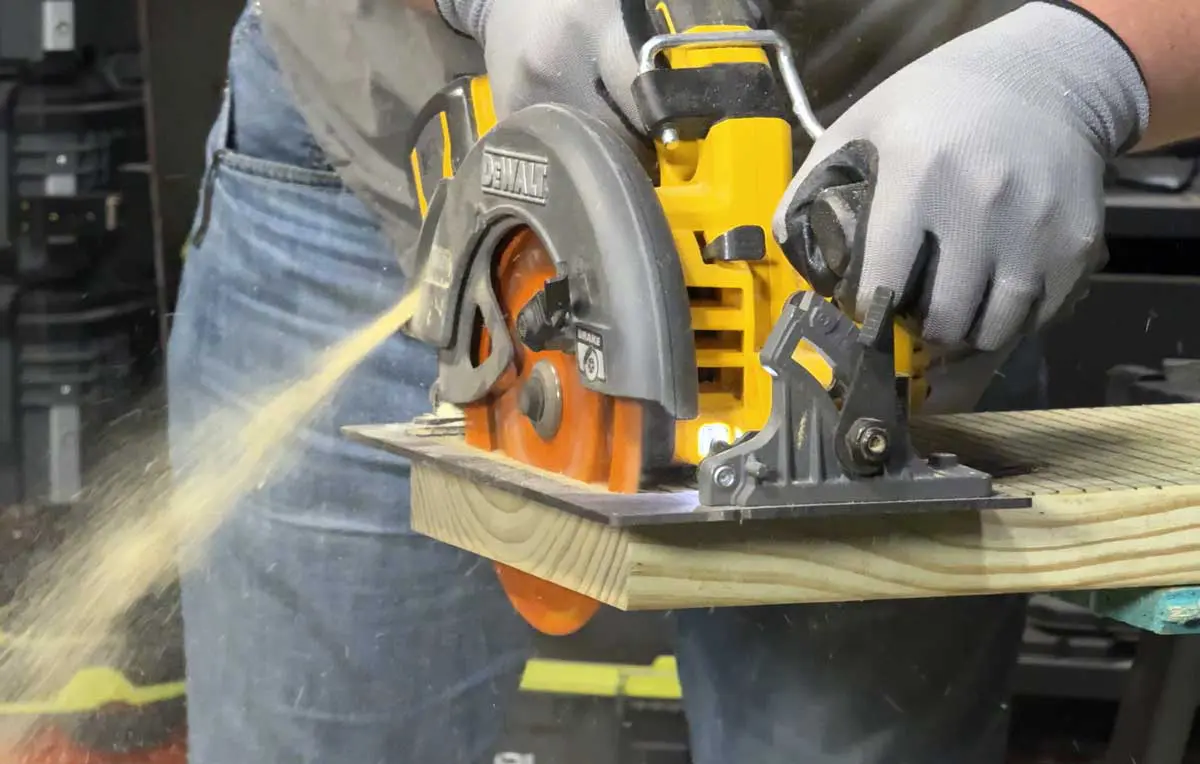 DeWalt FlexVolt 60V Max Circular Saw Review PTR