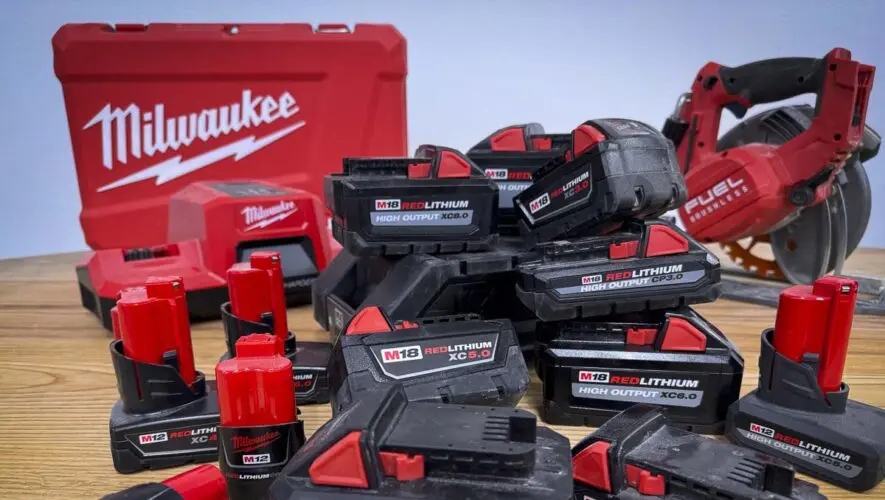 Milwaukee batteries group shot