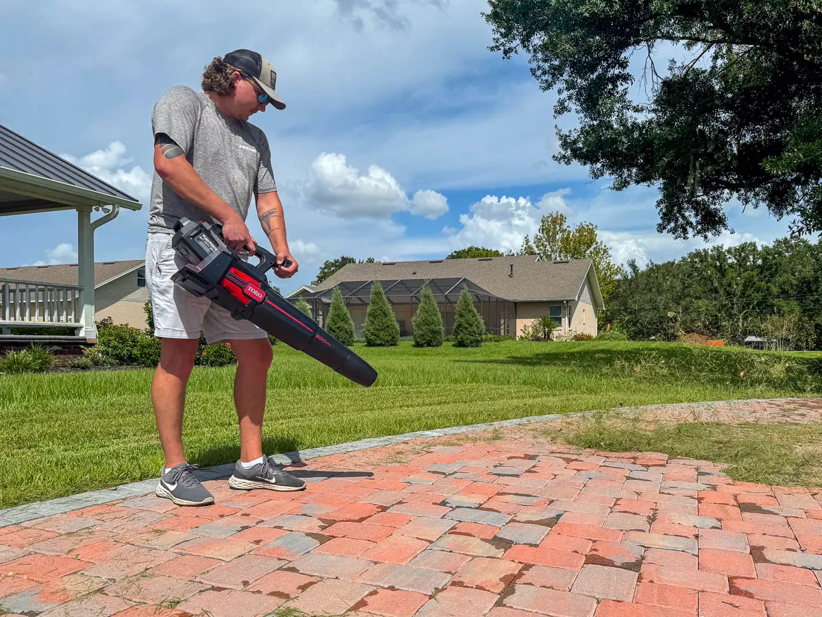 Toro 60V 900 CFM Leaf Blower