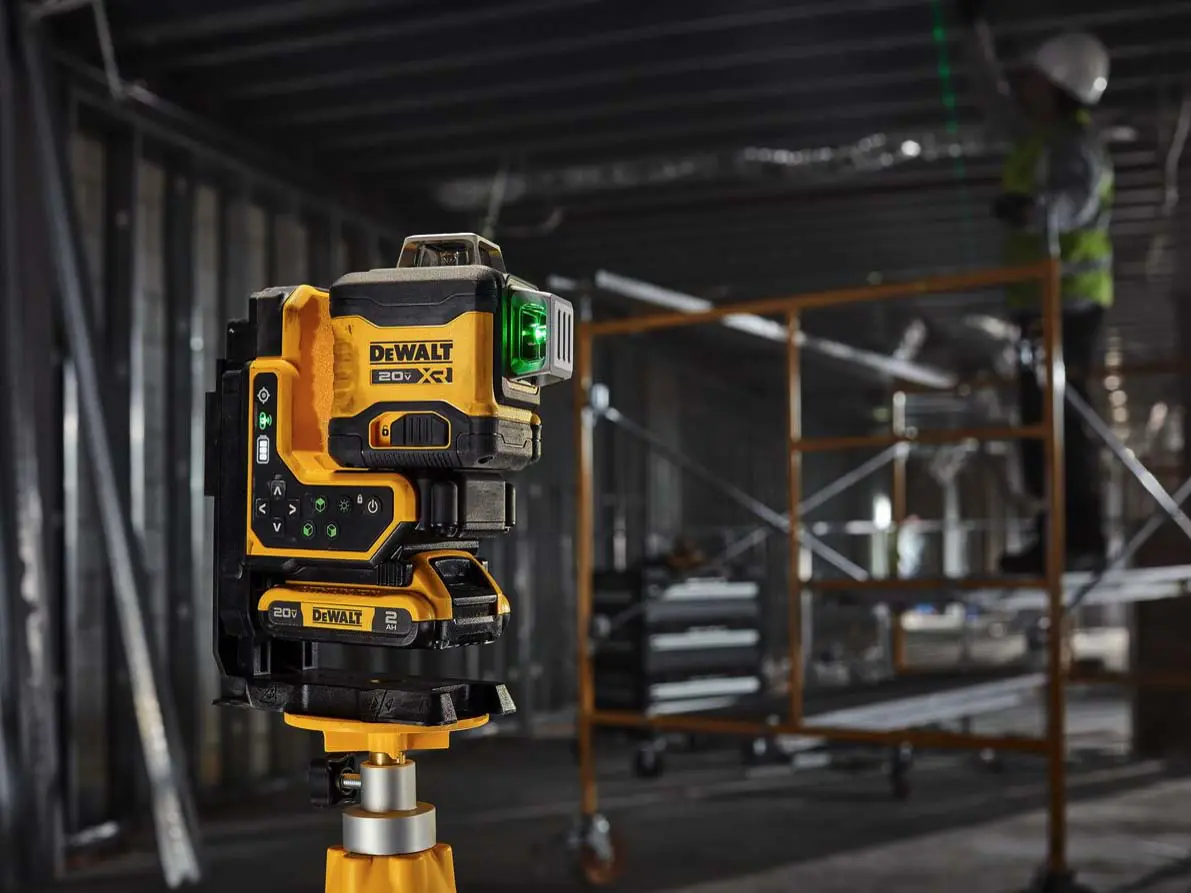 DeWalt 20V Max Remote Control Cross Line Laser