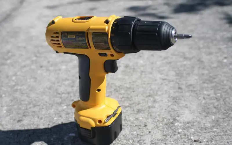 DeWalt DC750KA 9.6V Cordless Drill Review