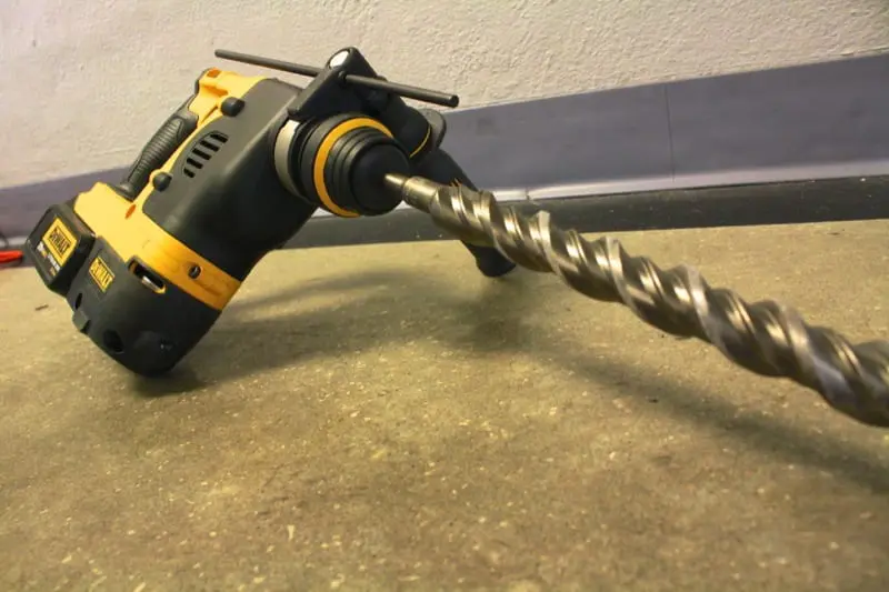 DeWalt DCH213L2 20V Max SDS Rotary Hammer Review