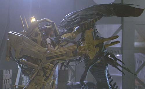 Panasonic's Powerloader Brings Aliens Movie to Life